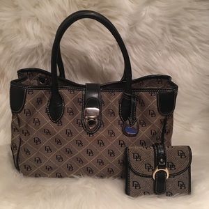 🖤SOLD 🖤Grey Satchel w/ Matching Wallet